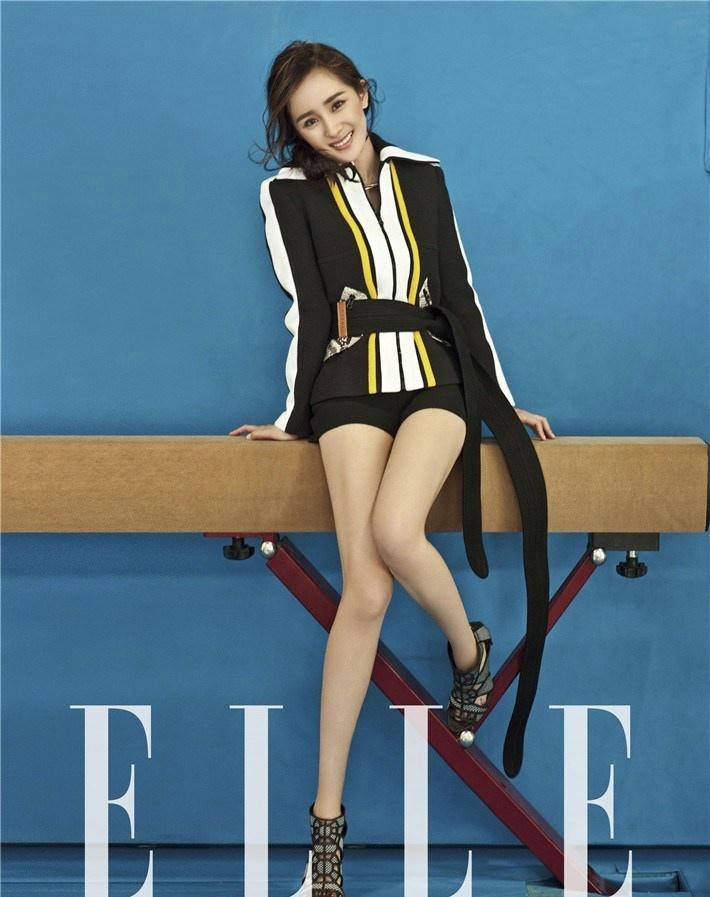 杨幂登时尚杂志《ELLE》封面图片