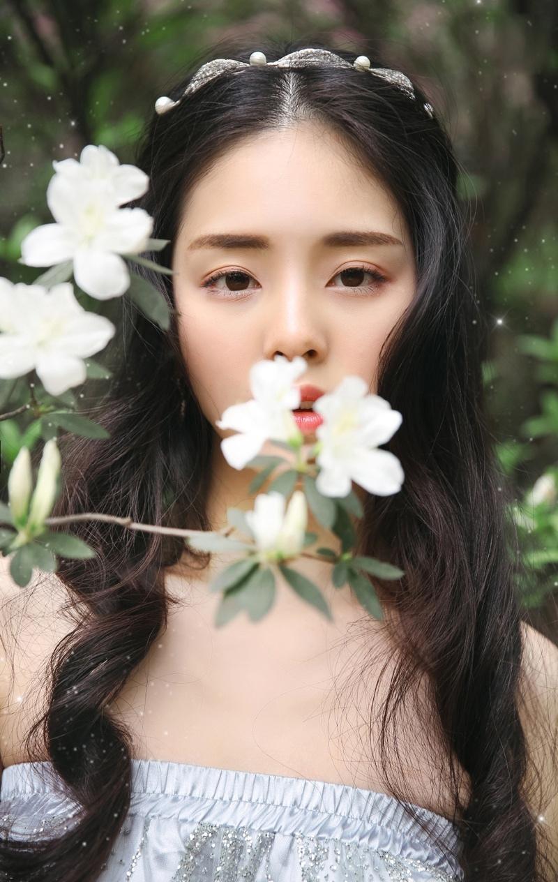 花一样的性感女子丛林意境唯美写真纯美可人