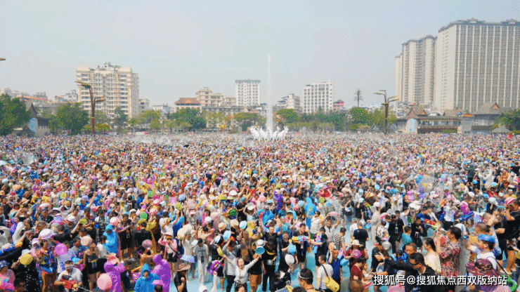 傣历新年节期间景洪市共接待游客158.48万人次,同比增长420.46%