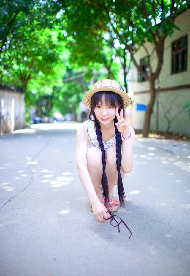 清新马尾辫少女的夏季写真