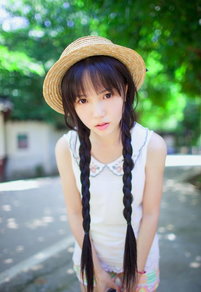 清新马尾辫少女的夏季写真