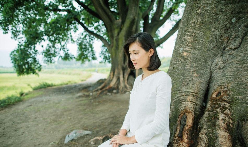 美女许多优雅文艺范清新十足写真