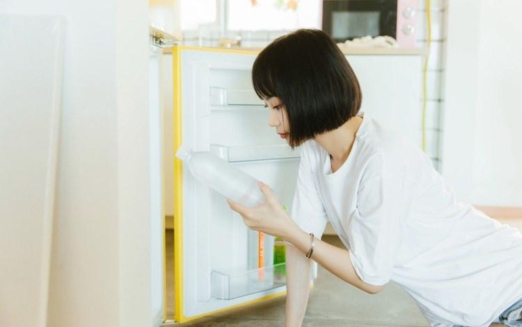 开心过周末大学美女学院派私拍图片