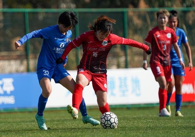 （体育）足球——全国女子锦标赛：上海农商银行胜永川茶山竹海