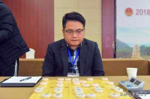 吴宗翰(冷门象棋四国争霸赛中国队痛失冠军，新加坡金融天才跨界登顶)