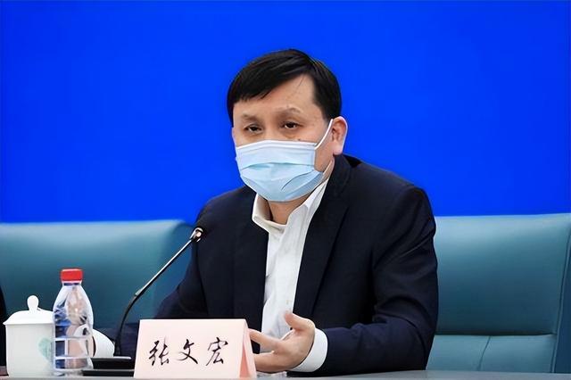 阳性感染者遍地，张文宏们被推上风口浪尖，应停止对专家们的质疑