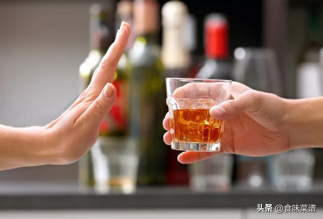 人到中年，要远离喝“小穷酒”的人，“小穷酒”是什么？建议了解