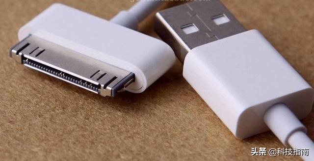 现在还有人不知道usb-a和usb-c，看图详实给你讲明白