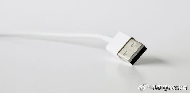 现在还有人不知道usb-a和usb-c，看图详实给你讲明白