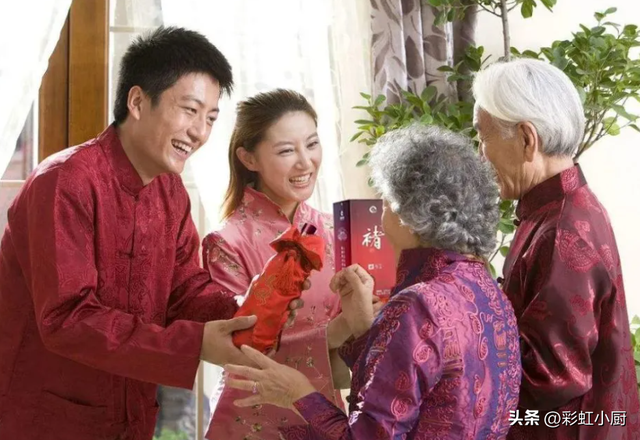 今年情况特殊，春节回家喝酒，这3句客套话千万别讲，丢面讨人嫌