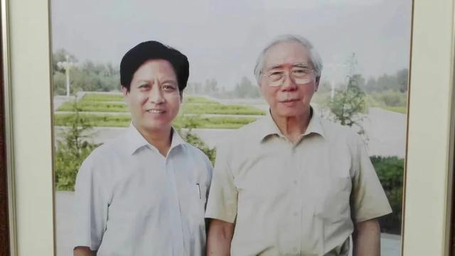 编纂书籍记录泰安历史 为泰安创作写30首歌——记泰山文化传颂者孙运飞