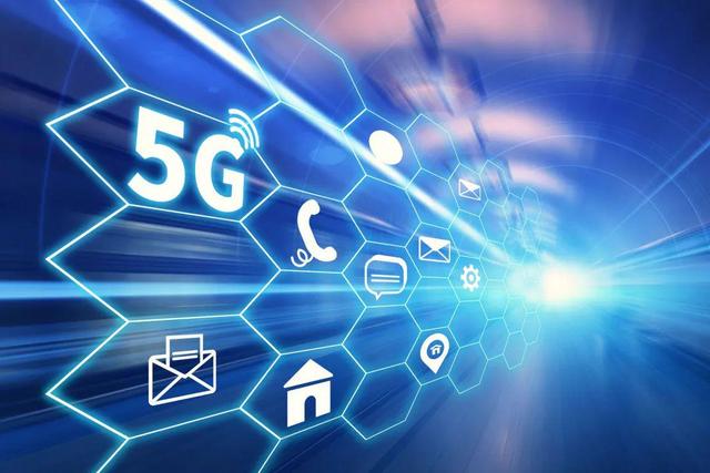 “5G+工业互联网”C位展风采 运营商数智注能谋未来