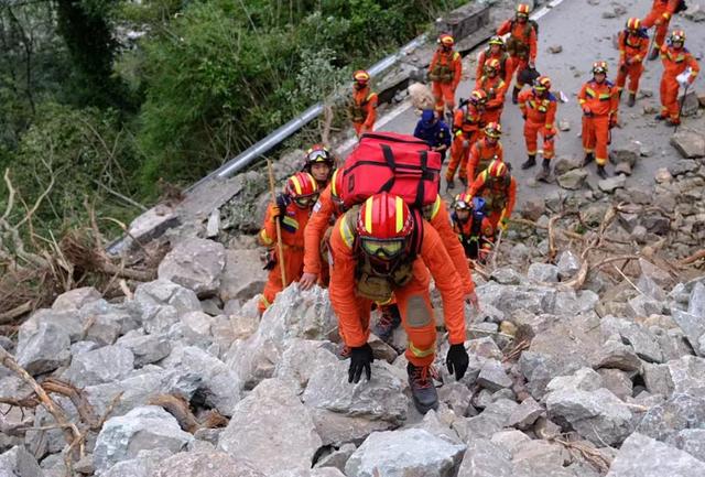 地震无情 达商有爱——达商总会紧急驰援“9·5”泸定地震灾区纪实