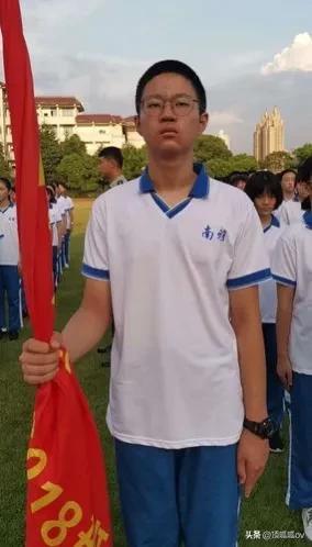 中国现代十大神童成长记！最小的10岁就上大学