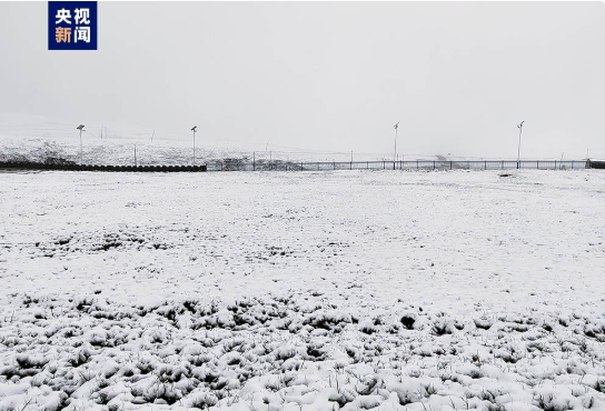 冰火两重天！国内这里下雪了