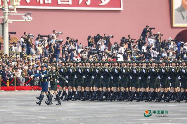 阅兵视觉丨一组图回顾阅兵现场