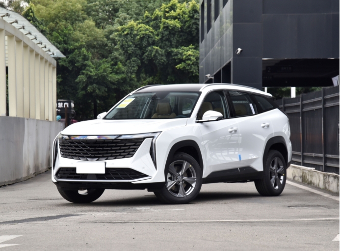 中型SUV，是插混、还不到10万，蓝电E5让吉利博越L怎么“活”？