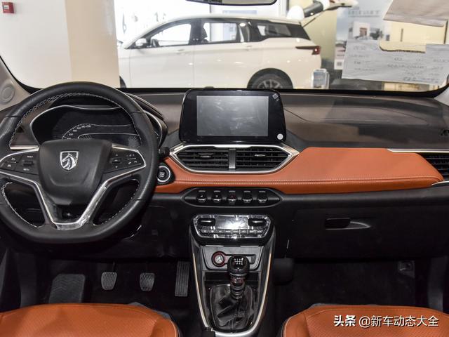 价格便宜外观好看，省油适合家用的紧凑型SUV，实拍宝骏510