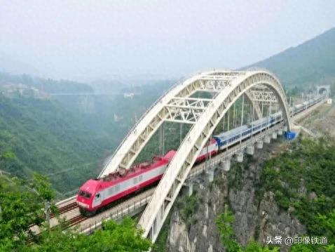 一趟旅程一生回忆？T36次特快列车，合肥至北京沿途风景名胜如画